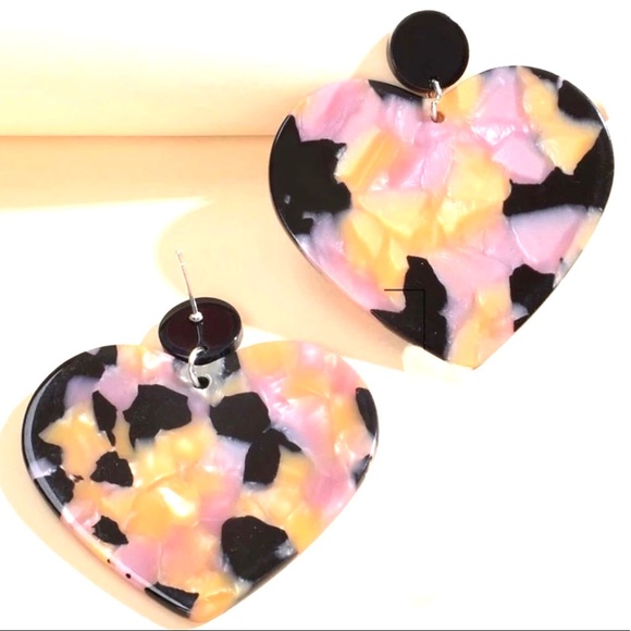 “From Bottom of my Heart” Acrylic Tortoise Pink Orange Black Color Shard Earring - Picture 2 of 5